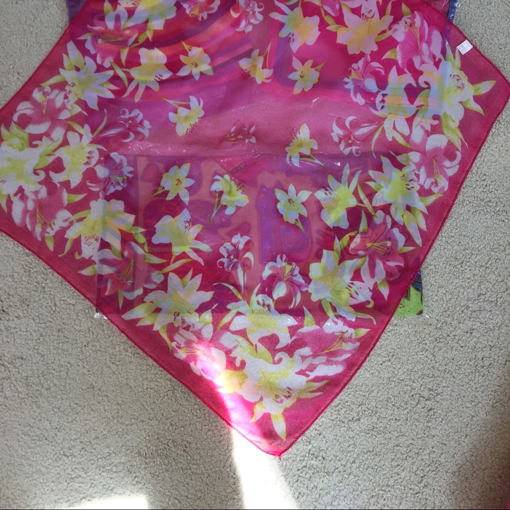Ladies scarf